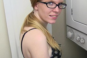 zoey holloway 磁力