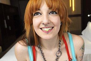 欧美老妇与动性xxxxx杂